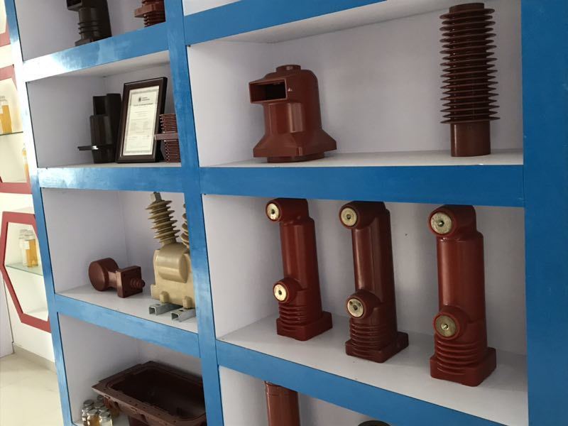 Nhựa epoxy chống cháy cho cách điện điện 10-1100KV với TG cao (70-125°C) và quy trình APG & Đúc